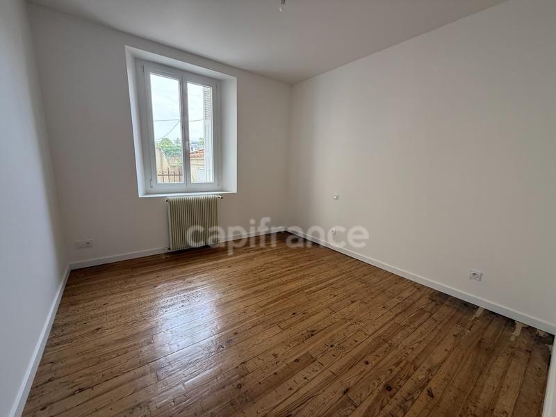 Appartement - 77 m² - 3 pièces