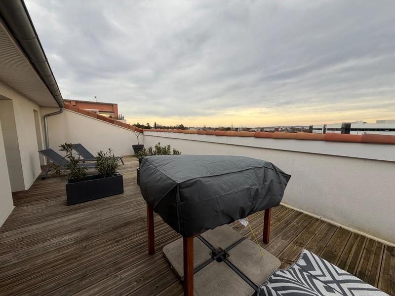 Appartement - 80 m² - 4 pièces