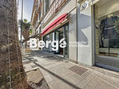 Local commercial - 195 m²