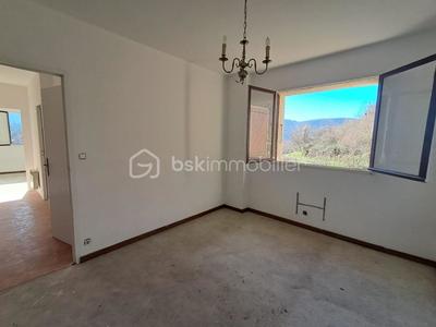 Maison - 146 m² - 7 pièces