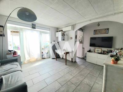 Maison - 73 m² - 5 pièces
