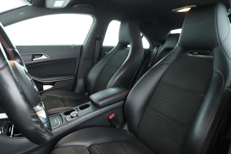 Mercedes Cla 200 d Launch Edition 7g-Dct 136 ch