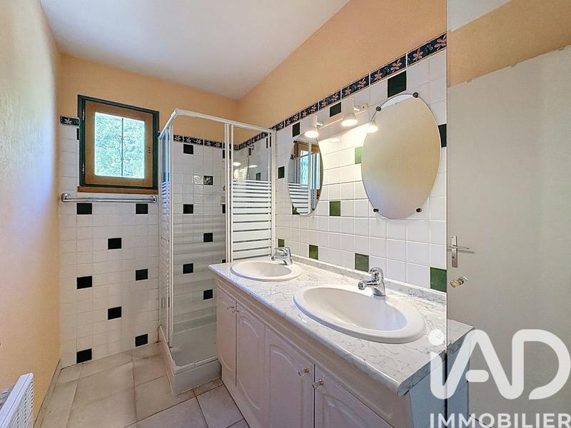 Maison - 150 m² - 4 pièces