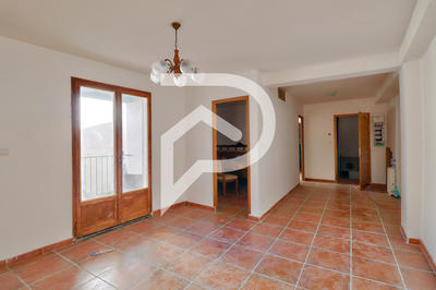 Immeuble - 7 pièces