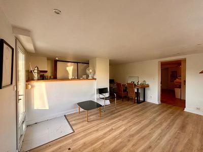 Maison - 192 m² - 8 pièces