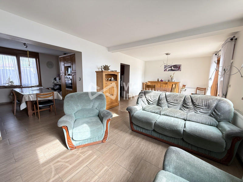 Maison - 122 m² - 5 pièces