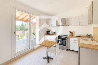 Maison - 147 m² - 4 pièces