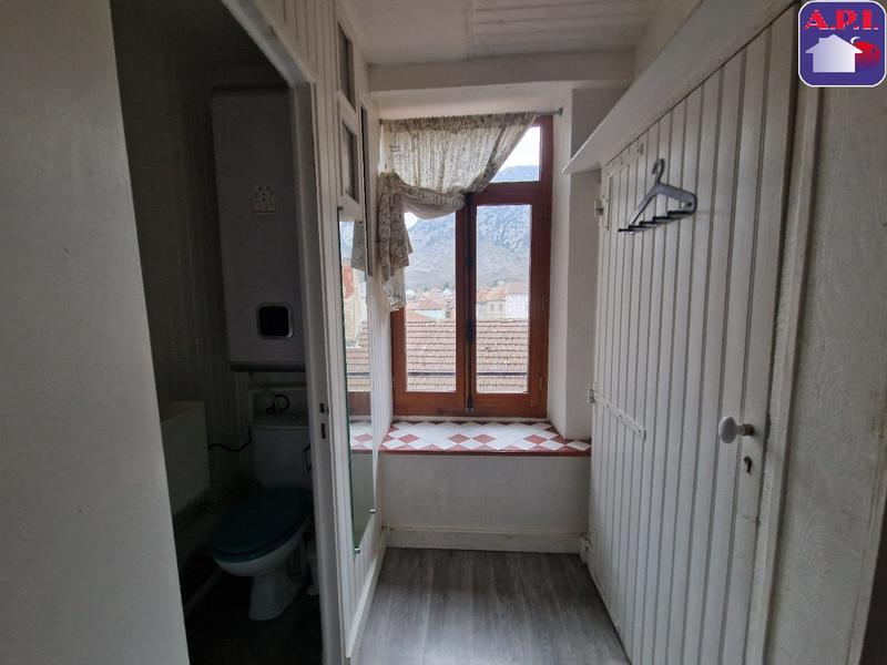 Immeuble - 70 m² - 4 pièces