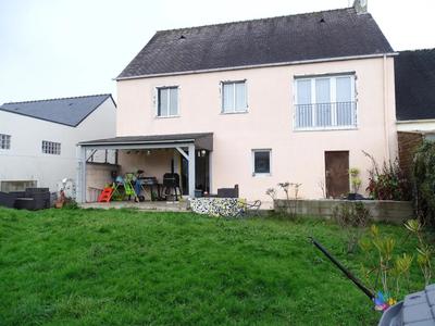 Maison - 131 m² - 6 pièces