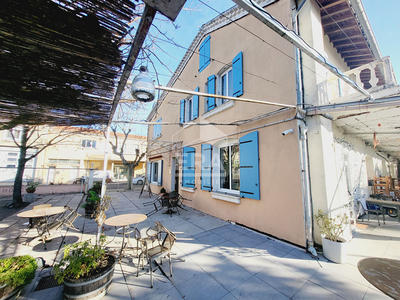 Fonds de commerce - 1 m²