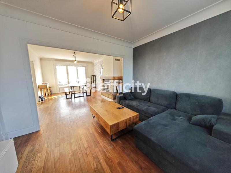 Maison - 114 m² - 5 pièces