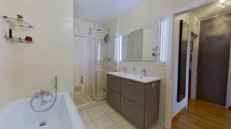 Appartement - 88 m² - 4 pièces