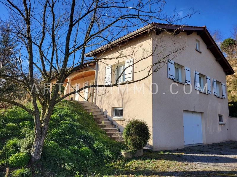 Maison - 104 m² - 4 pièces