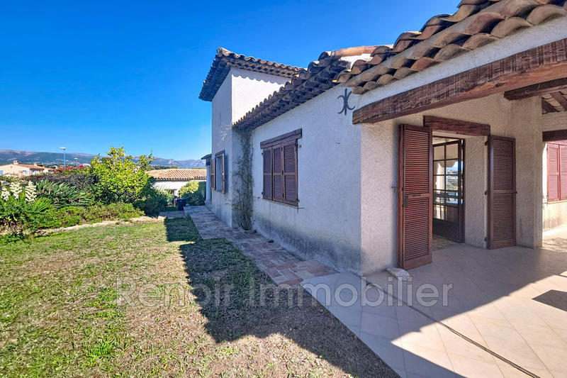 Appartement - 93 m² - 3 pièces