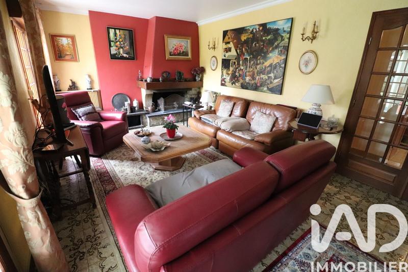 Maison - 193 m² - 9 pièces