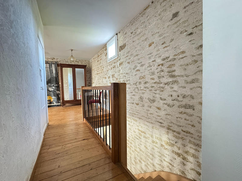 Maison - 175 m² - 7 pièces