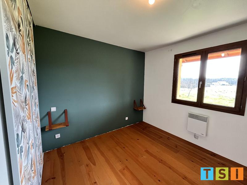 Maison - 99 m² - 4 pièces