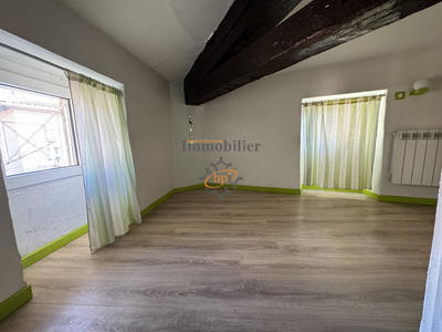 Appartement - 60 m² - 2 pièces