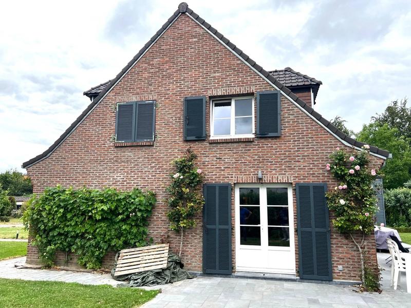 Maison - 300 m² - 9 pièces