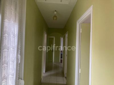 Appartement - 71 m² - 5 pièces