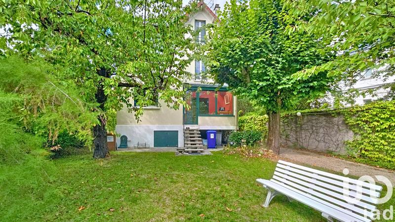 Maison - 140 m² - 6 pièces