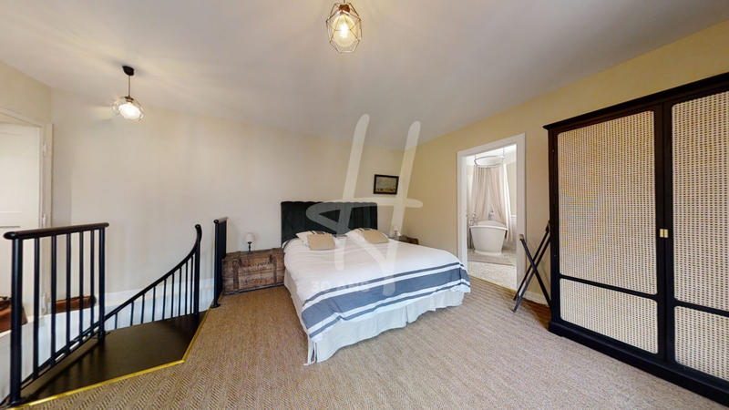 Appartement - 65 m² - 2 pièces