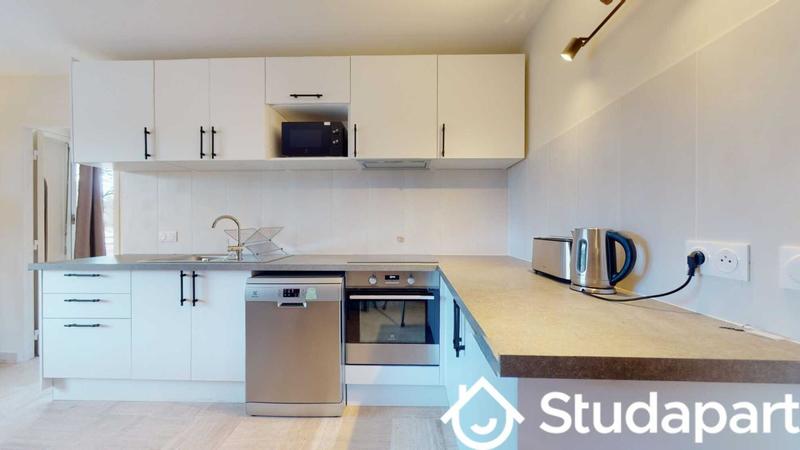 Chambre - 12 m² - 1 pièce