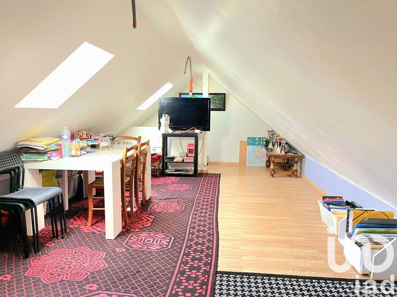 Maison - 95 m² - 4 pièces