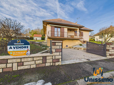 Maison - 87 m² - 4 pièces