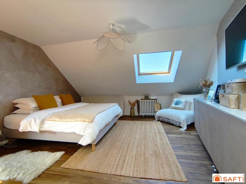 Maison - 165 m² - 6 pièces