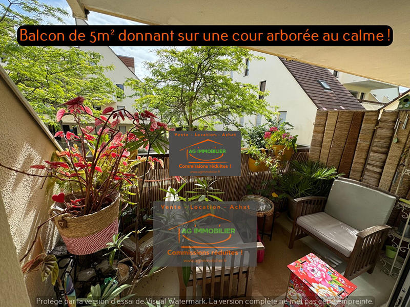 Appartement - 100 m² - 5 pièces