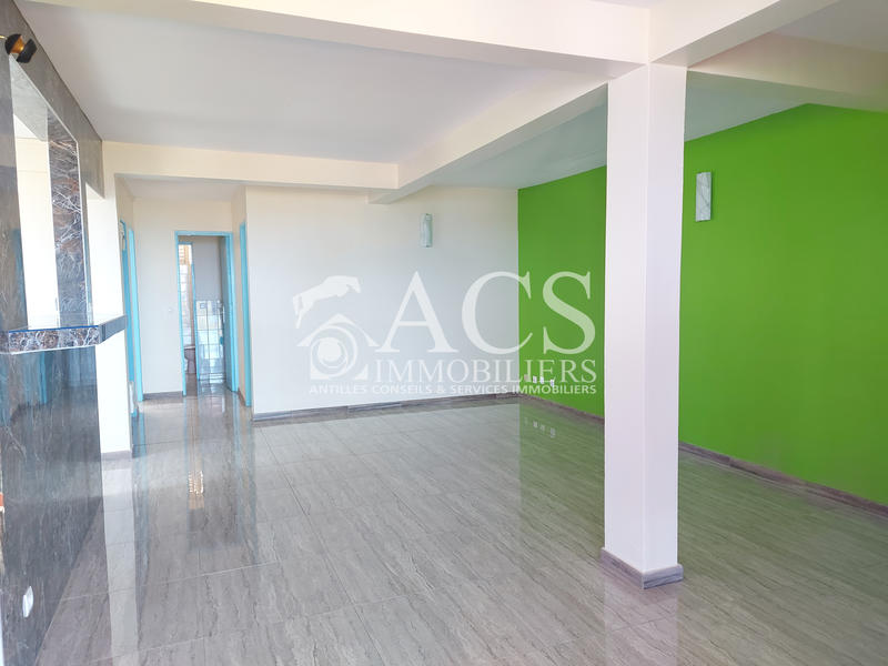 Appartement - 86 m² - 3 pièces