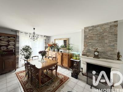 Maison - 140 m² - 6 pièces