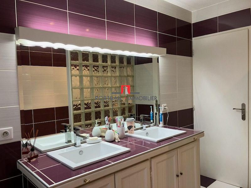 Maison - 158 m² - 6 pièces