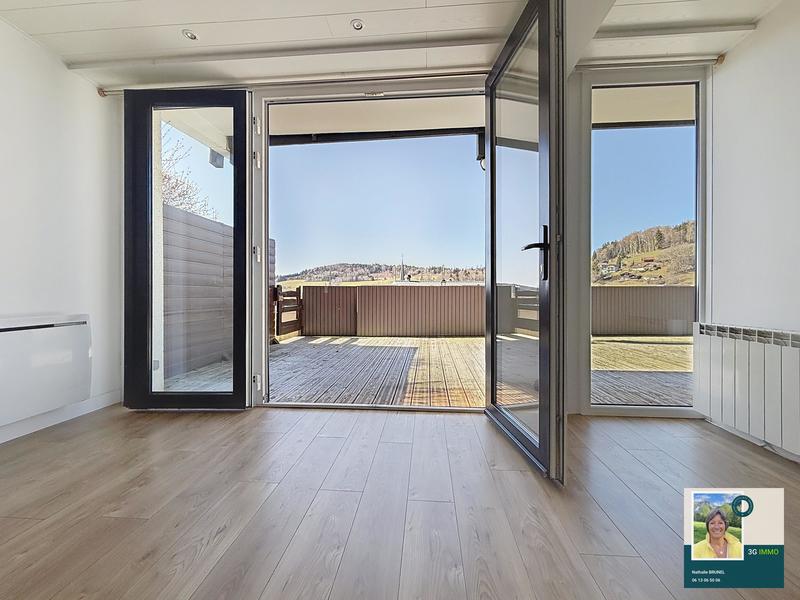 Appartement - 81 m² - 6 pièces