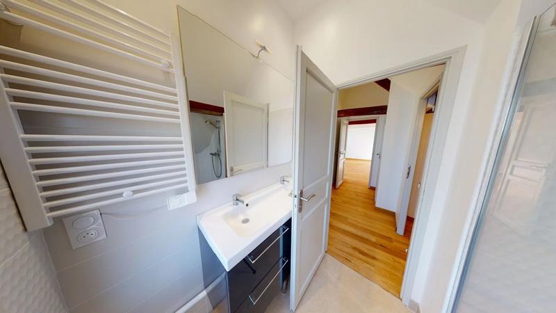 Appartement - 68 m² - 3 pièces