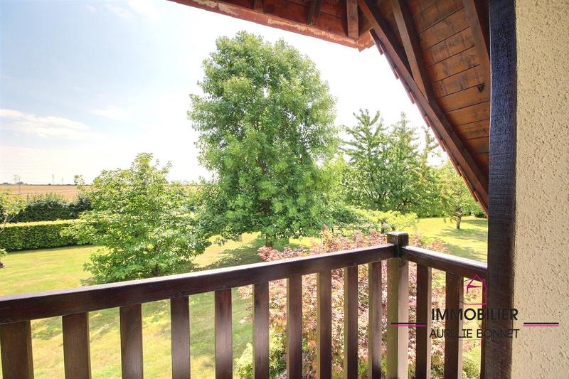 Maison traditionnelle - 130 m² - 7 pièces