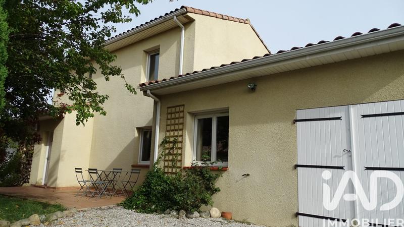 Maison - 135 m² - 6 pièces