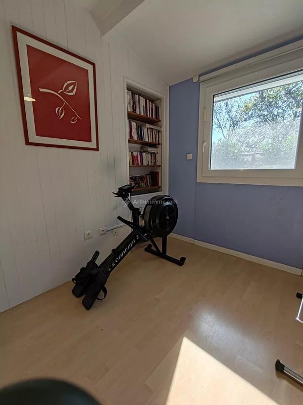 Maison - 223 m² - 5 pièces