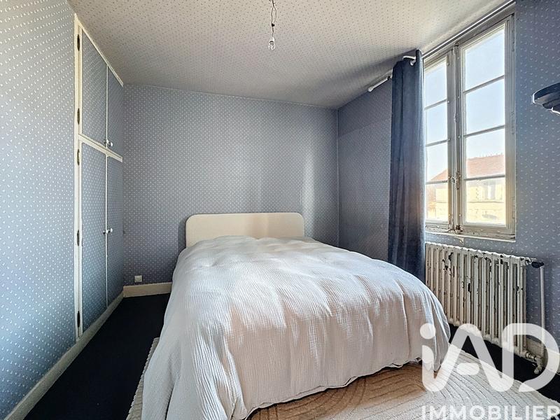 Maison - 227 m² - 8 pièces