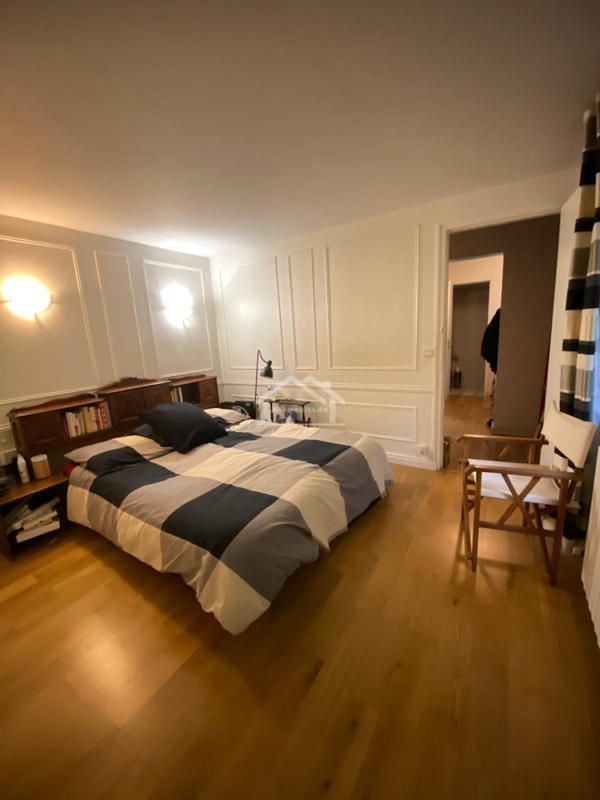 Maison - 192 m² - 7 pièces