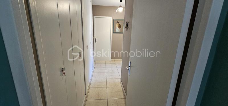 Appartement - 94 m² - 5 pièces