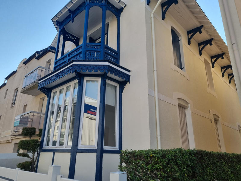 Maison - 142 m² - 7 pièces