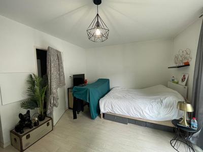 Studio - 27 m² - 1 pièce