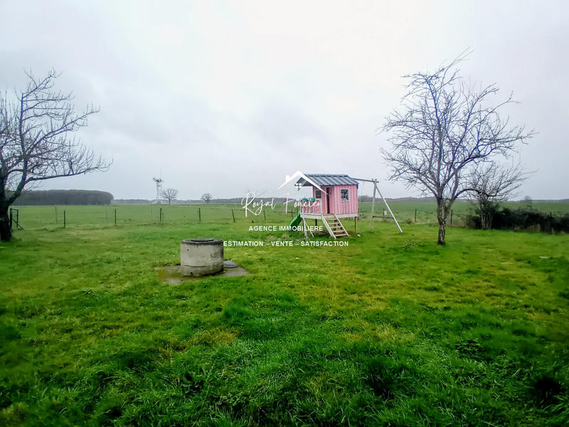 Maison - 90 m² - 5 pièces