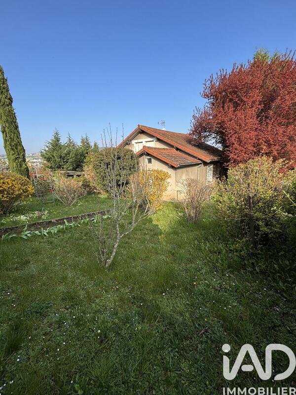 Maison - 120 m² - 5 pièces