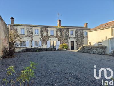 Maison de campagne - 368 m² - 10 pièces