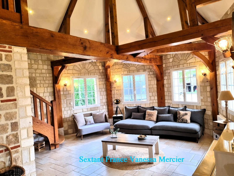 Maison - 290 m² - 13 pièces