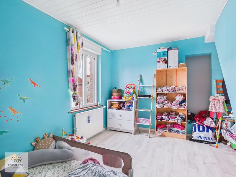 Maison - 96 m² - 5 pièces