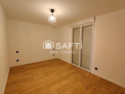 Maison - 85 m² - 5 pièces